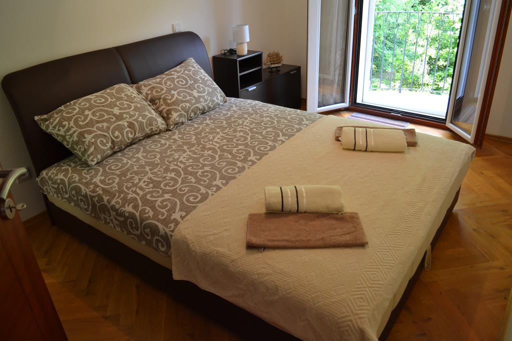 Abc Apartments Cattaro Esterno foto