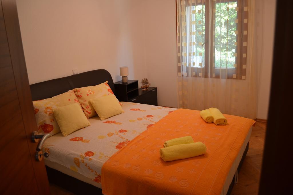 Abc Apartments Cattaro Esterno foto